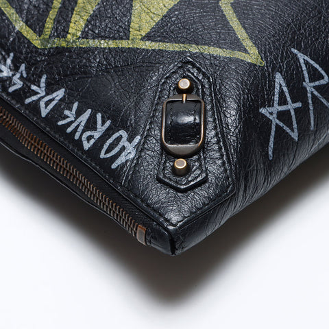 BALENCIAGA Graphic Leather Clutch bag black WS14001