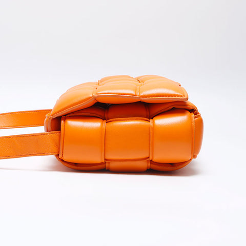 ボッテガヴェネタ BOTTEGAVENETA パデット カセット ショルダーバッグ オレンジ WS14004