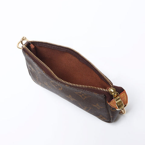 LOUIS VUITTON Monogram Mini Pochette Accessoires Handbag Brown WS14022