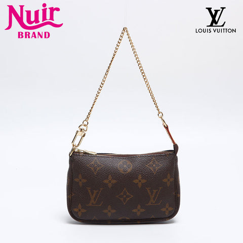 LOUIS VUITTON Monogram Mini Pochette Accessoires Handbag Brown WS14022
