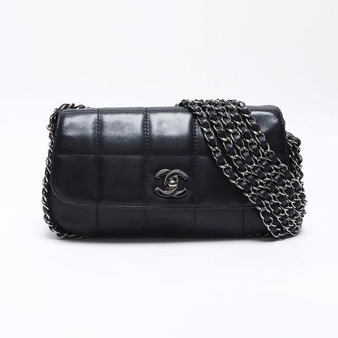 シャネル CHANEL 8番台 マトラッセ ラムスキン チェーン 2003-2004 ショルダーバッグ ブラック WS14051