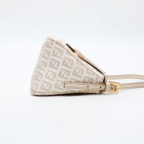 FENDI Mini Zucchino Mamma Bucket PVC Shoulder Bag white WS14085
