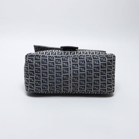 フェンディ FENDI ズッキーノ マンマバケット キャンバス ショルダーバッグ ネイビー WS14124