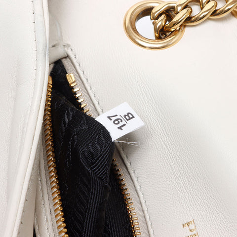 プラダ PRADA マテラッセ ギャザー チェーン レザー ショルダーバッグ ホワイト WS14198