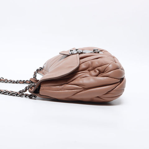 ミュウ ミュウ Miu Miu マテラッセ PATTINA レザー チェーン ショルダーバッグ ベージュ WS14210