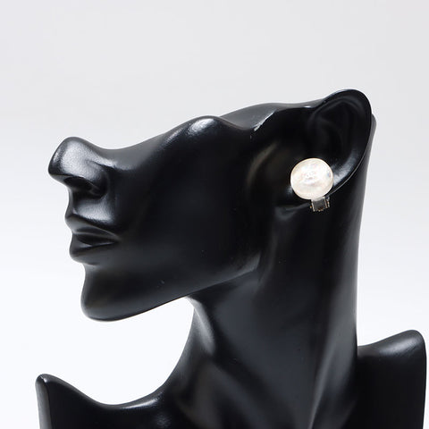 CHANEL 99A 1999 COCO Mark Button Round Earring white WS14242