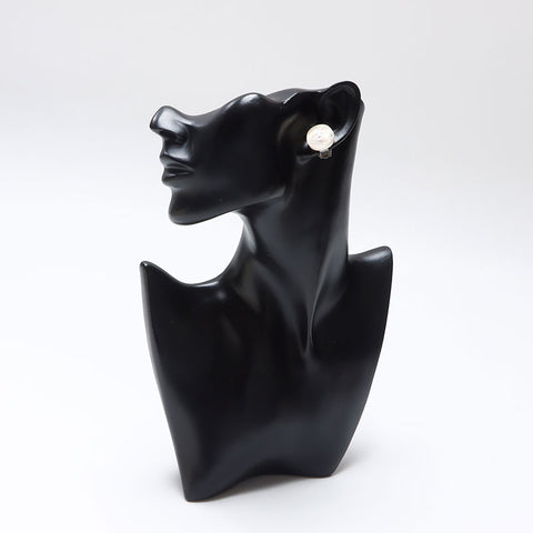 CHANEL 99A 1999 COCO Mark Button Round Earring white WS14242