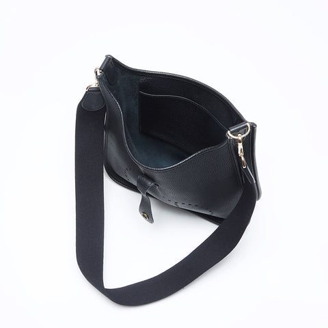 HERMES Evelyn 1 PM Taurillon Clemence Clemence ◽️L stamped 2008 Shoulder Bag black WS14282