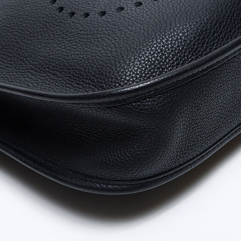 HERMES Evelyn 1 PM Taurillon Clemence Clemence ◽️L stamped 2008 Shoulder Bag black WS14282