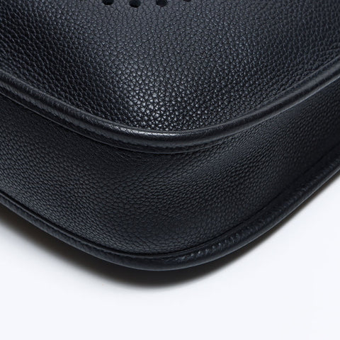 HERMES Evelyn 1 PM Taurillon Clemence Clemence ◽️L stamped 2008 Shoulder Bag black WS14282