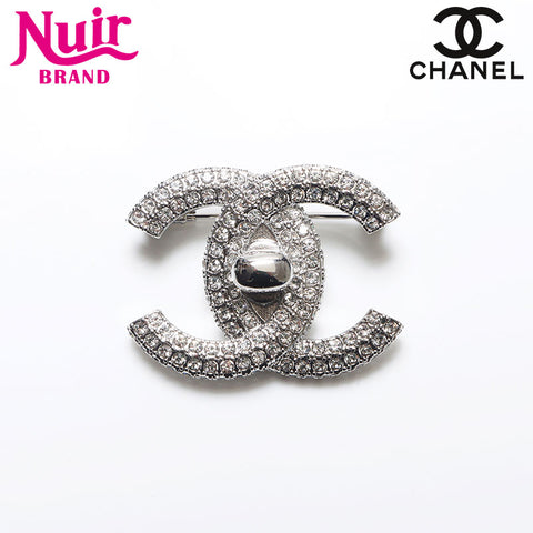 極美品 シャネル CHANEL D22V 2022 ココマーク ターンロック ブローチ  シルバー WS14294
