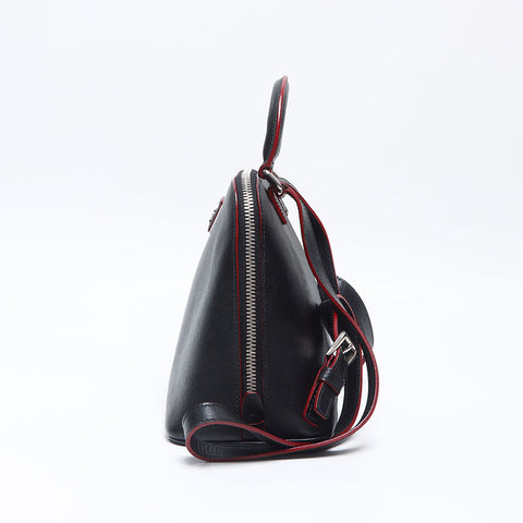 PRADA Saffiano Luxe Leather Backpack Â· Daypack black WS14400