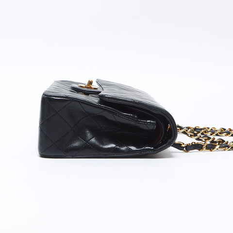 シャネル CHANEL 1番台 1985-1993 ダブルフラップ ラムスキン マトラッセ 23cm ショルダーバッグ ブラック WS14423