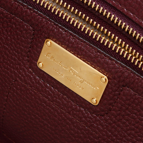 Salvatore Ferragamo Leather Amy Handbag Brown WS14470