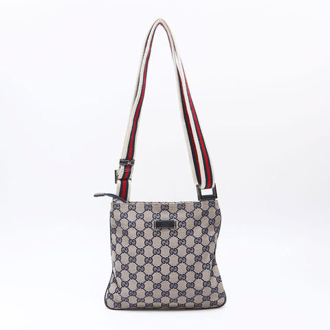 ✨美品 GUCCI グッチショルダーバック GGキャンバス レザー