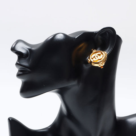 CHANEL COCO Mark Earring gold WS14542