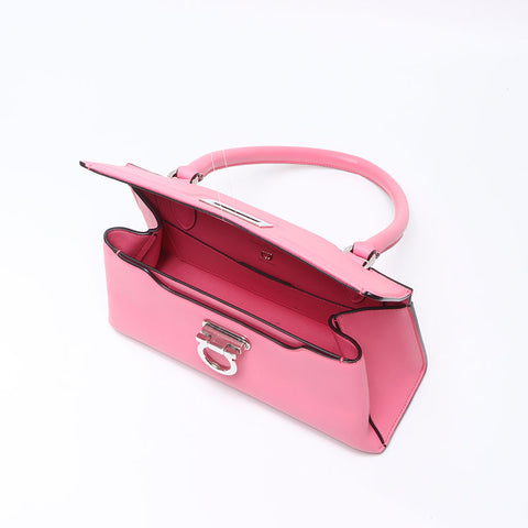 Salvatore Ferragamo Gancini Shoulder Bag pink WS14551