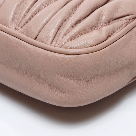 Miu Miu Matelasse mini pochette Sac à main beige WS14553