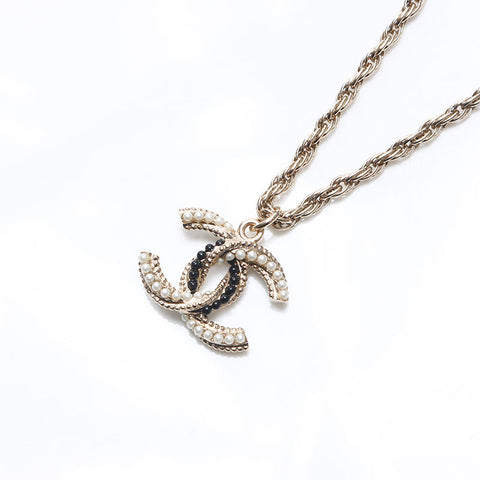 CHANEL B18P COCO Mark Pearl 2018 Necklace Silver WS14559