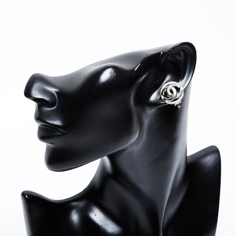 CHANEL 05C 2005 COCO Mark Earring Silver WS14561