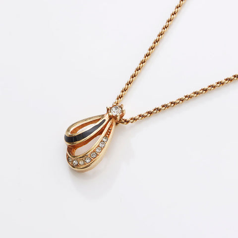 Christian Dior Rhinestone Necklace gold WS14598