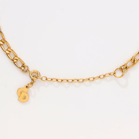 Christian Dior logo Necklace gold WS14613