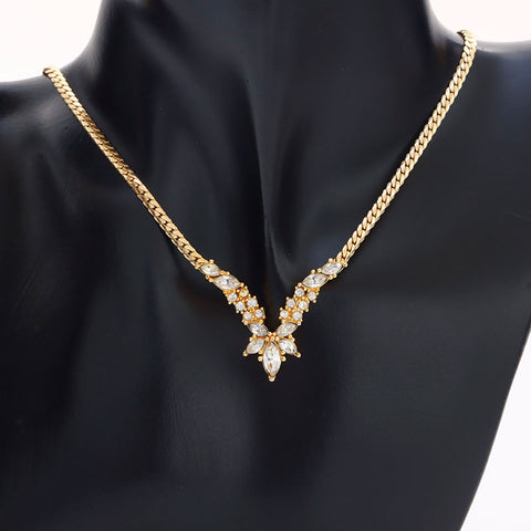 Christian Dior Rhinestone Necklace gold WS14617