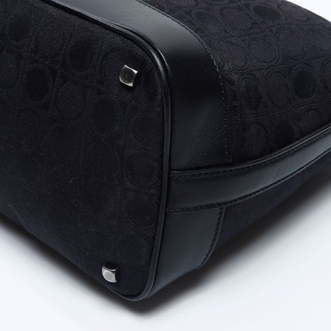 Salvatore Ferragamo Gancini Shoulder Bag Shoulder Bag black WS14670