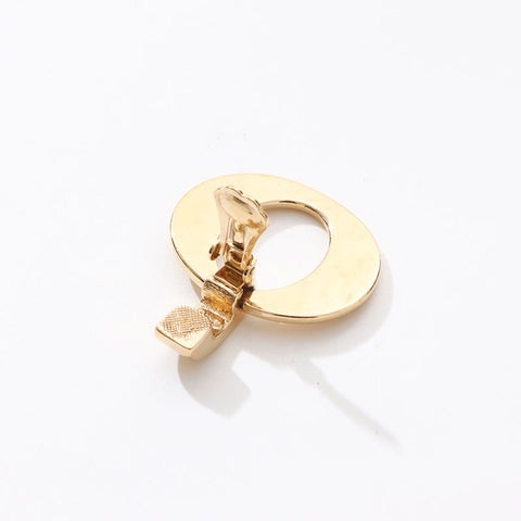 Christian Dior Logo motif Earring gold WS14693