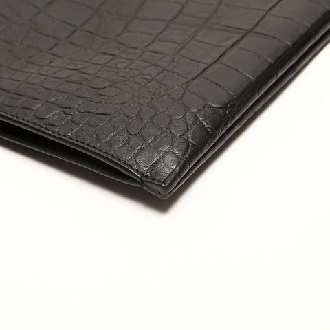 Yves Saint Laurent Yves Saint Laurent geprägtes Ledermonogramm Kupplungstasche Schwarz WS14719