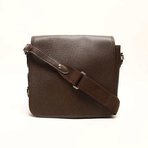 LOUIS VUITTON 2009 Taiga Victor Shoulder Bag Brown WS14724
