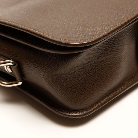 LOUIS VUITTON 2009 Taiga Victor Shoulder Bag Brown WS14724