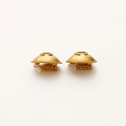 CHANEL 1994 Round COCO Mark Earring gold WS14740