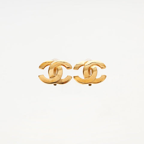 CHANEL 2002 COCO Mark Earring gold WS14744