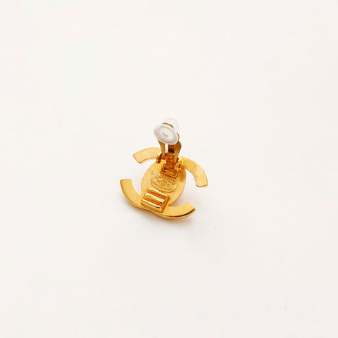 シャネル CHANEL 1995年 ターンロック イヤリング ゴールド WS14745