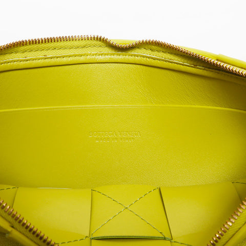 BOTTEGAVENETA MAXI INTRECCIATO NAPPA Clutch bag green WS14750