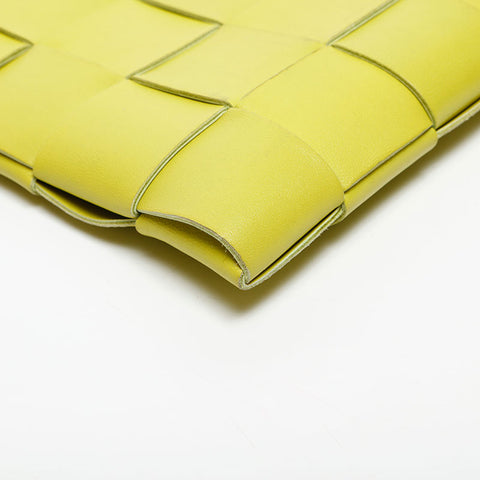 BOTTEGAVENETA MAXI INTRECCIATO NAPPA Clutch bag green WS14750
