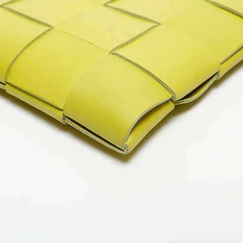 BOTTEGAVENETA MAXI INTRECCIATO NAPPA Clutch bag green WS14750