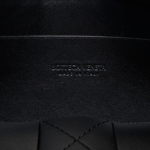ボッテガヴェネタ BOTTEGAVENETA マキシ イントレチャート ナッパ クラッチバッグ ブラック WS14751