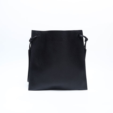 極美品 ヴァレンティノ VALENTINO ロゴ 型押し レザー ショルダーバッグ ブラック WS14775