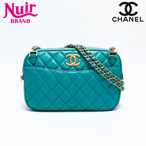 CHANEL 17th Matelasse Shoulder Bag green WS14808