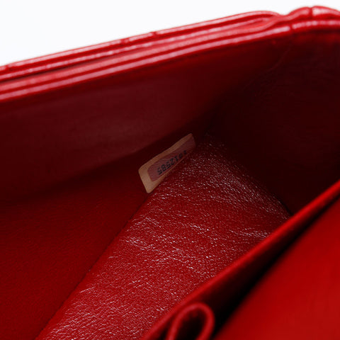 Chanel Chanel n ° 1 Double rabat à bandoulière Bagure d'épaule en peau d'agneau rouge WS14809