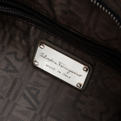 サルヴァトーレフェラガモ Salvatore Ferragamo レザー シルバー金具 ガンチーニ ショルダーバッグ グレー WS14815