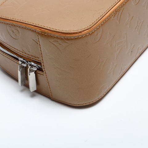 LOUIS VUITTON Shelton Monogram Handbag gold WS14816