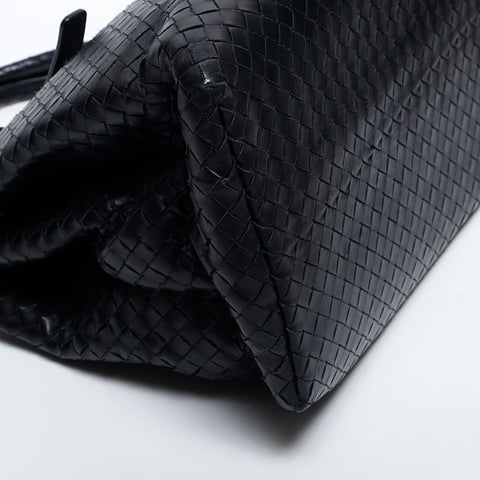 BOTTEGAVENETA INTRECCIATO Rome Medium Handbag black WS14853