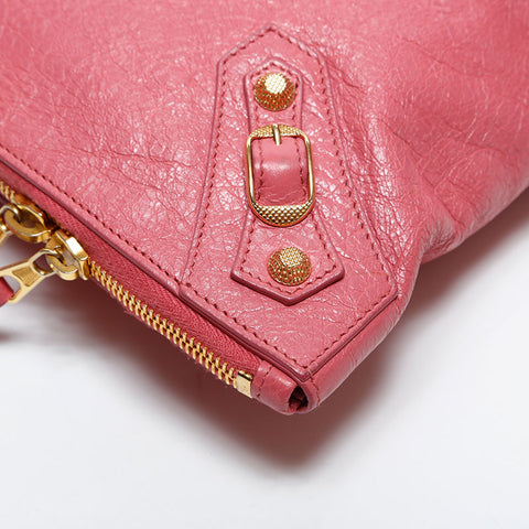 BALENCIAGA Pochette enveloppe géante en cuir rose WS14865