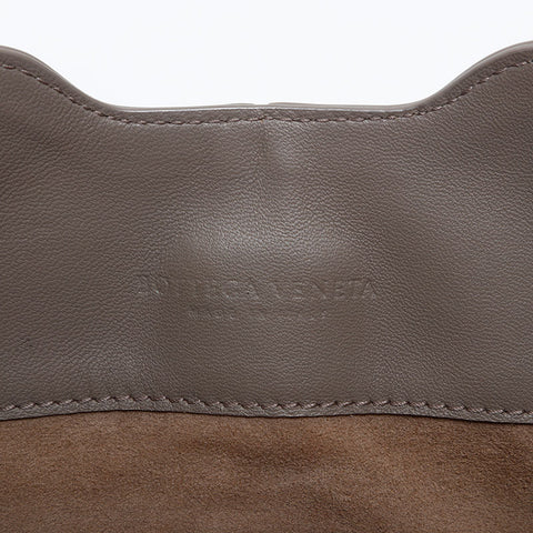 ボッテガヴェネタ BOTTEGAVENETA イントレチャート ローマ ナッパレザー ショルダーバッグ グレー WS14882