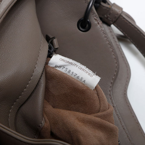 ボッテガヴェネタ BOTTEGAVENETA イントレチャート ローマ ナッパレザー ショルダーバッグ グレー WS14882