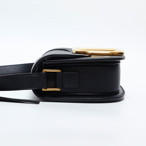 V Loco Leather Shoulder Bag black WS14910