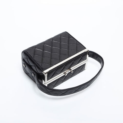 CHANEL No.4 1994-1999 Vanity Lambskin Matelasse Handbag black WS14921